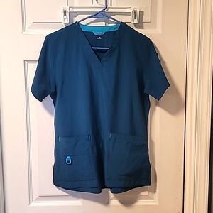 Carhartt scrub top. Size S/M